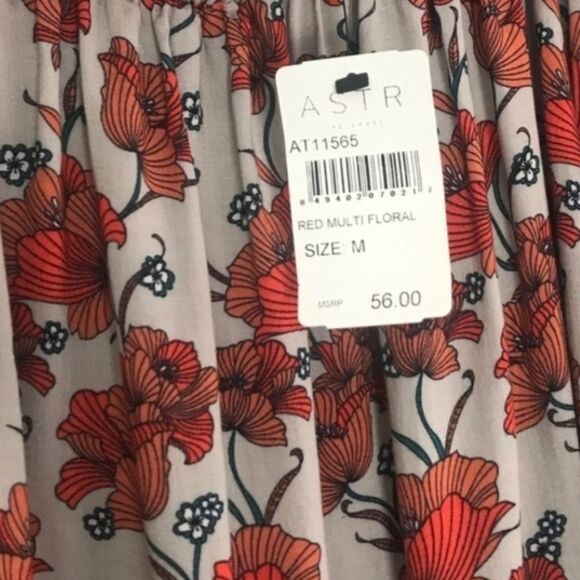 ASTR The Label Red Poppy Print Off Shoulder Crop Top Blouse - Picture 16 of 16